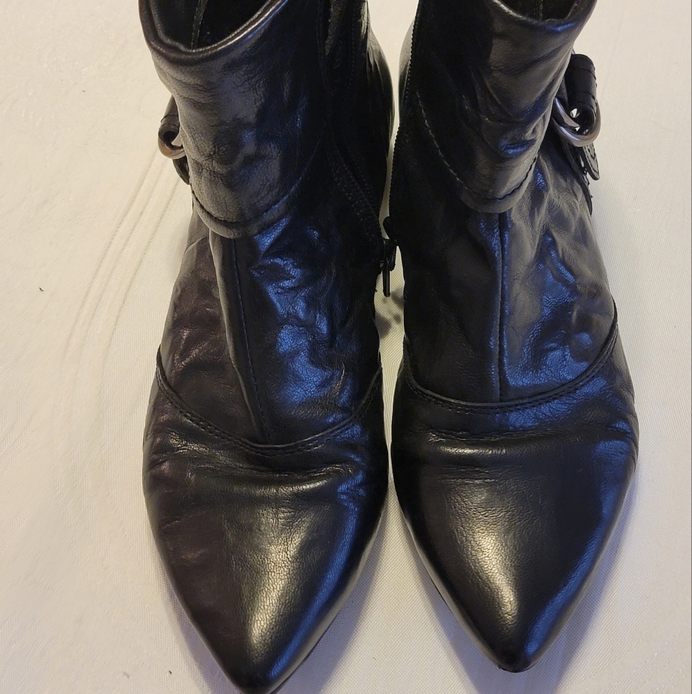 Black booties boots sz 7.5 gypsy boho granny BX Bronx side zip